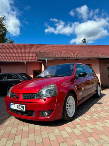 Renault Clio RS 2.0 16V