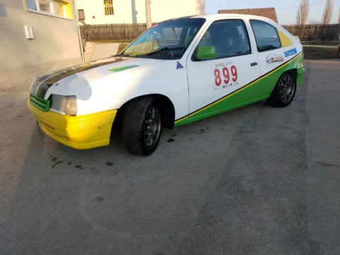 Opel Kadett - závodný špeciál, 2.0 GSI