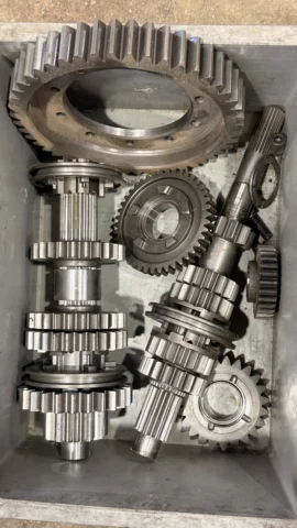 BECKERT HEWLAND FORD MTX75 FWD